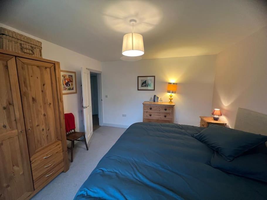 Self-Contained Ensuite Double Or Twin Bedroom In Pentir Bangor  Eksteriør bilde